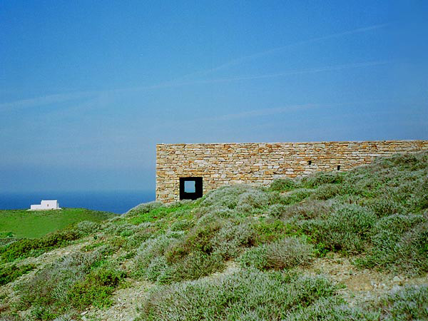 underground-home-design-greek-isles-1.jpg