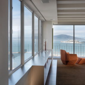 Contemporary Loft Design Rivals Spectacular San Francisco Views