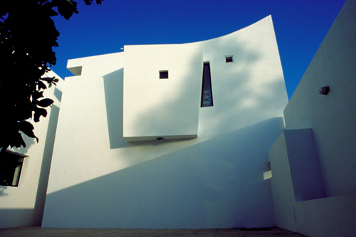 villa anbar 1 Modern Saudi Arabia Home by Peter Barber Architects