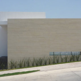 Ze Arquitectura Designs a Modern Mexican Home