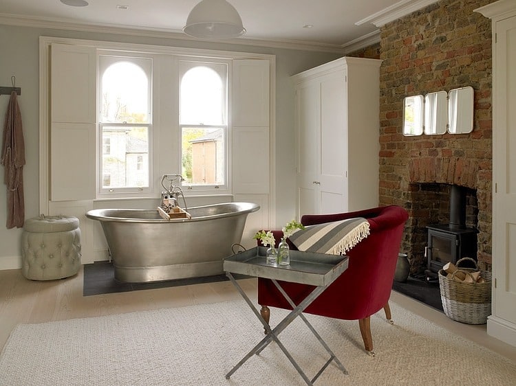 wimbledon-residence-layers-multiple-styles-eclectic-done-right-1-ensuite.jpg