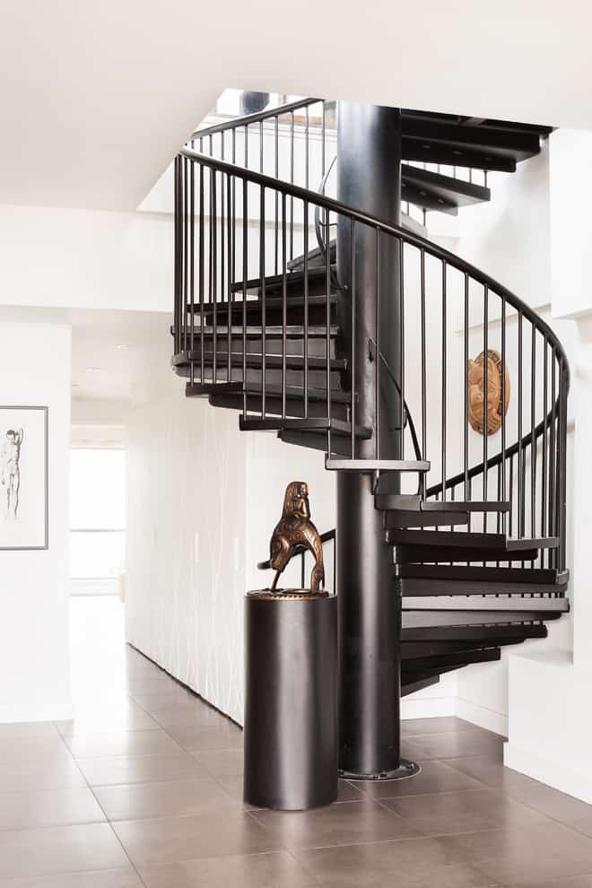 urban penthouse marrying contemporary design and art 6