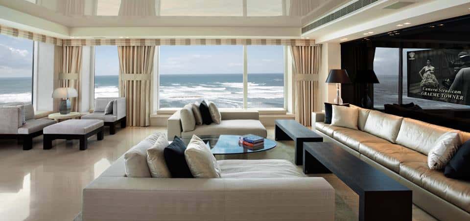 contemporary apartment overlooking sea cozy luxurious 1 liv