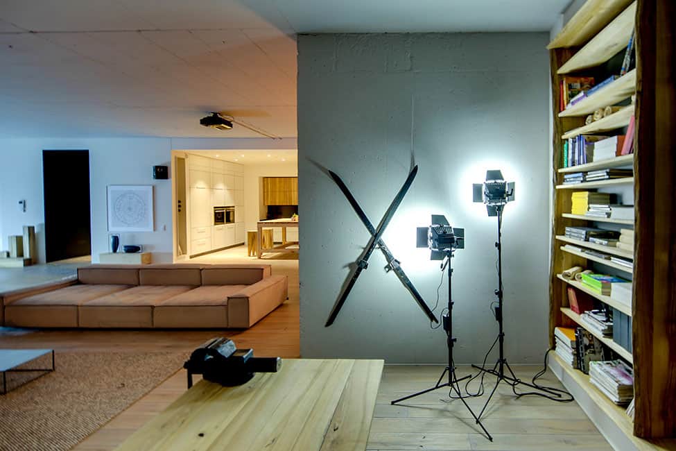 contemporary-open-plan-loft-pale-colour-palette-10-office.jpg