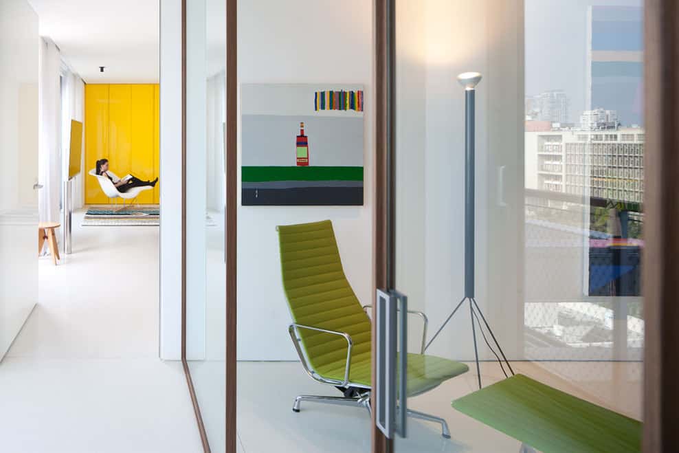 colour popping penthouse uninterrupted views 4 sides 9 office2