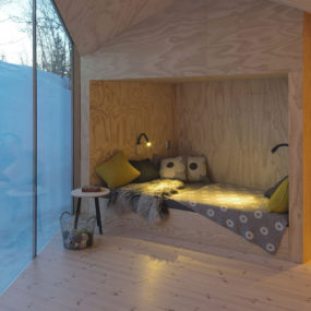 This Lodge has a Perfect Sleeping Nook Hideout
