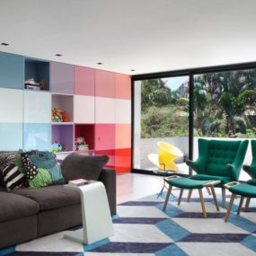 70s Inspired Interiors Featuring Vintage Patterns and Color Blocking
