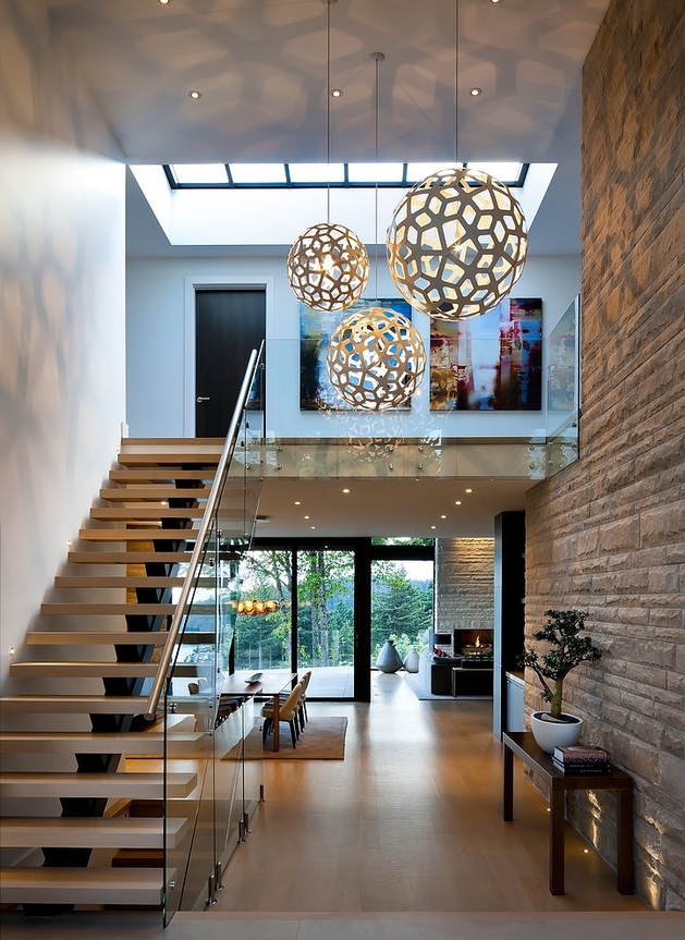 ocean-view-home-embraces-earth-fire-air-water-7-stairwell.jpg