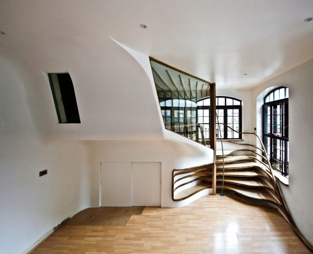 organic-shaped-wooden-spiraling-staircase-1.jpg