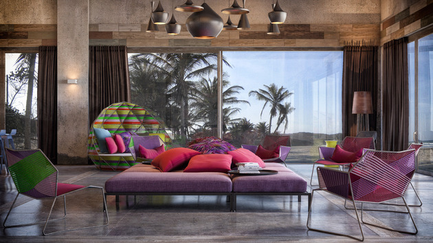 bold-colour-natural-materials-cozy-interiors-11-lobby.jpg