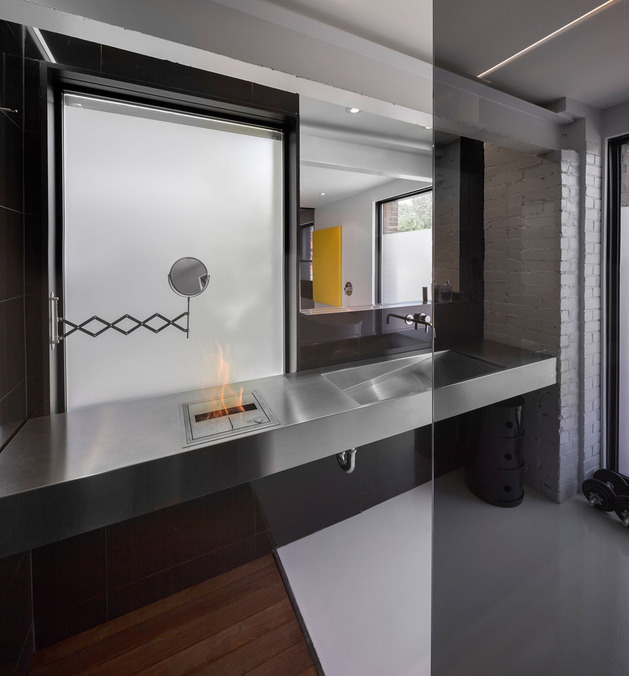 modern-commercial-conversion-inspired-by-montreal-mile-ex-11.jpg