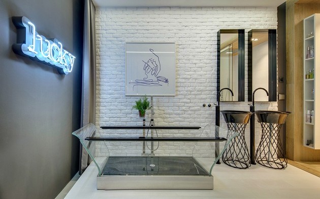 apartment-bathroom-design-that-looks-like-a-showroom-1.jpg