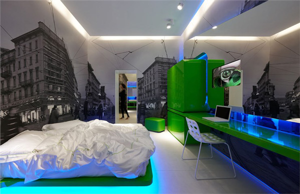 dramatic-lighting-bedroom-interiors-2.jpg