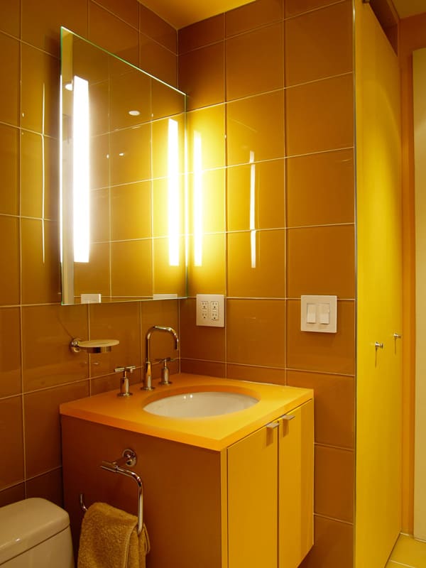 monochromatic bathroom design 2