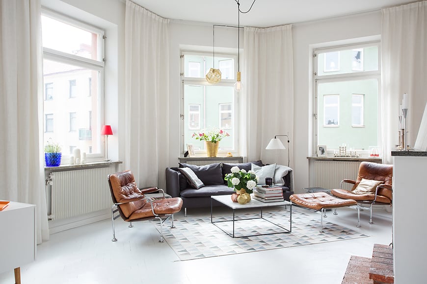 sunny-and-tastefully-renovated-swedish-apartment-1.jpeg