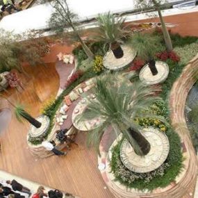 Best Garden Design winner at 2008 RHS Chelsea Flower Show – Radial Timbers deck