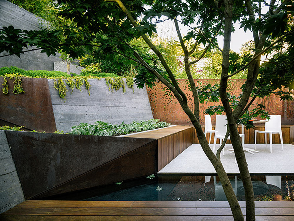 multi-layered-japanese-style-garden-and-sitting-area-4.jpg