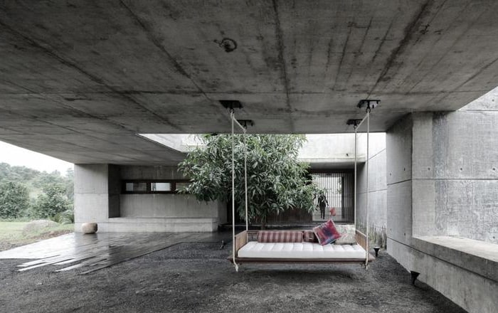 15 Suspended Lounging Spaces: Seats, Daybeds, Hammocks, Swings