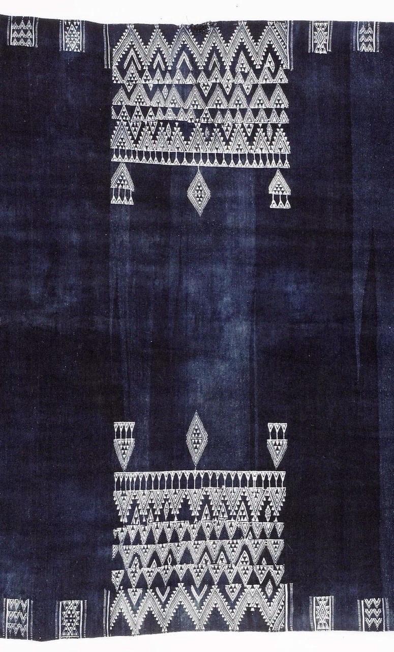 dark blue area rug unknown origin